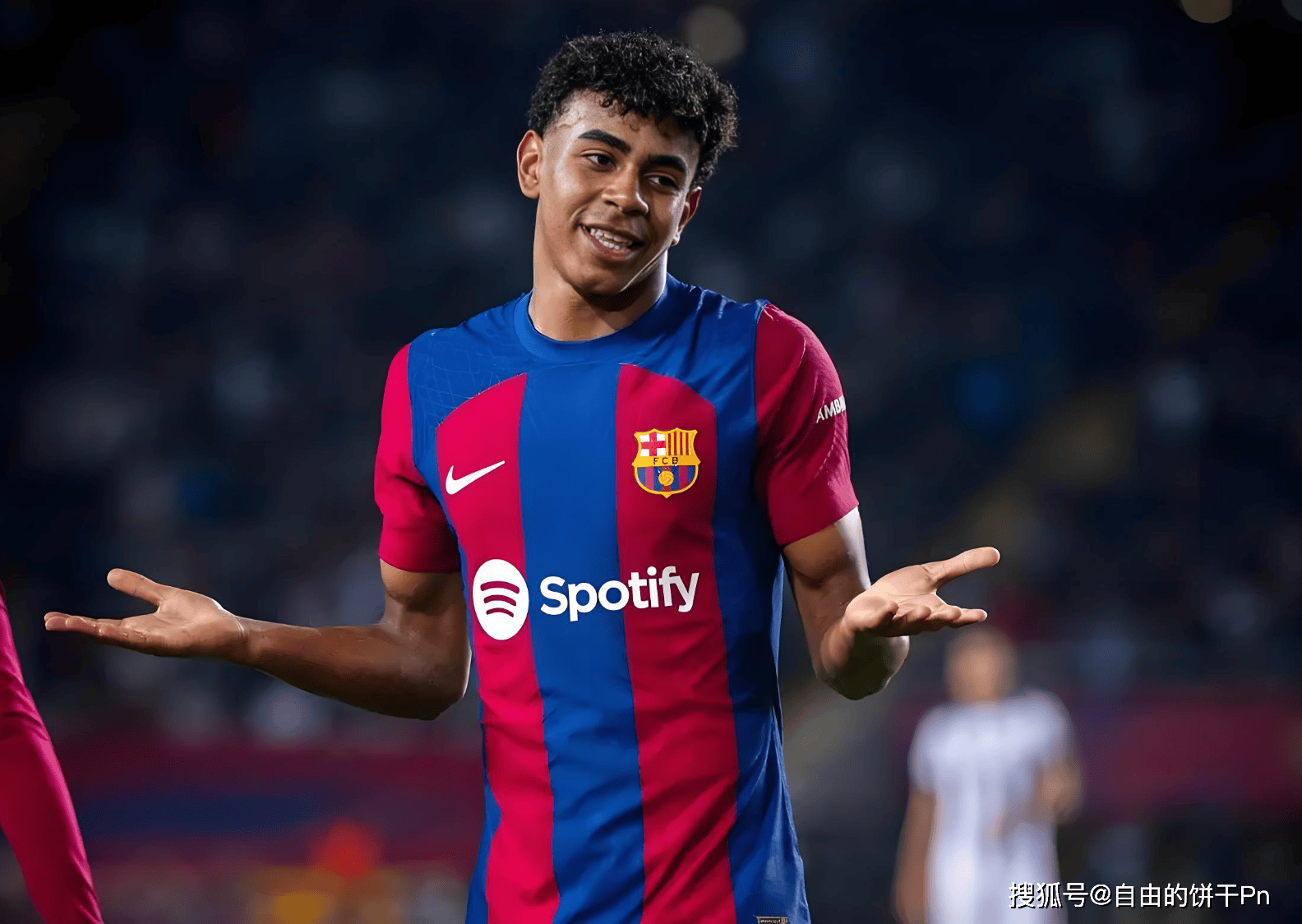 收益支撑投 收益支撑投