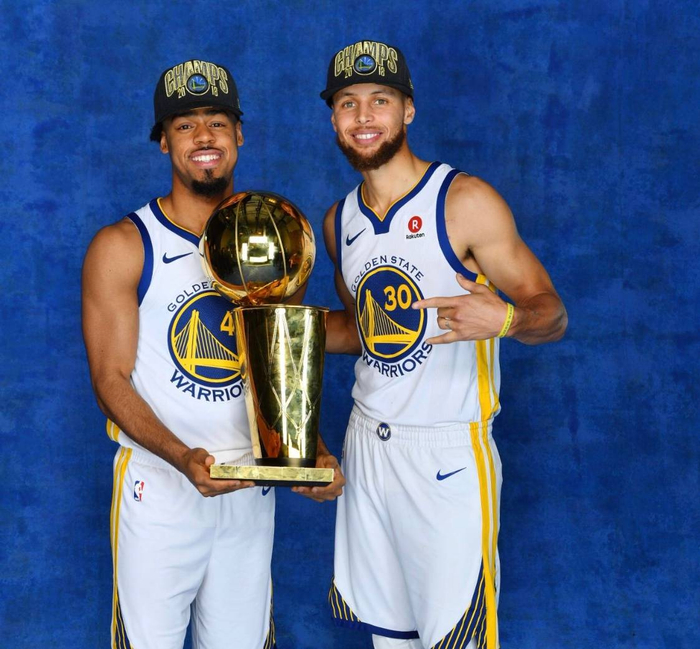 是谢什科 是谢什科