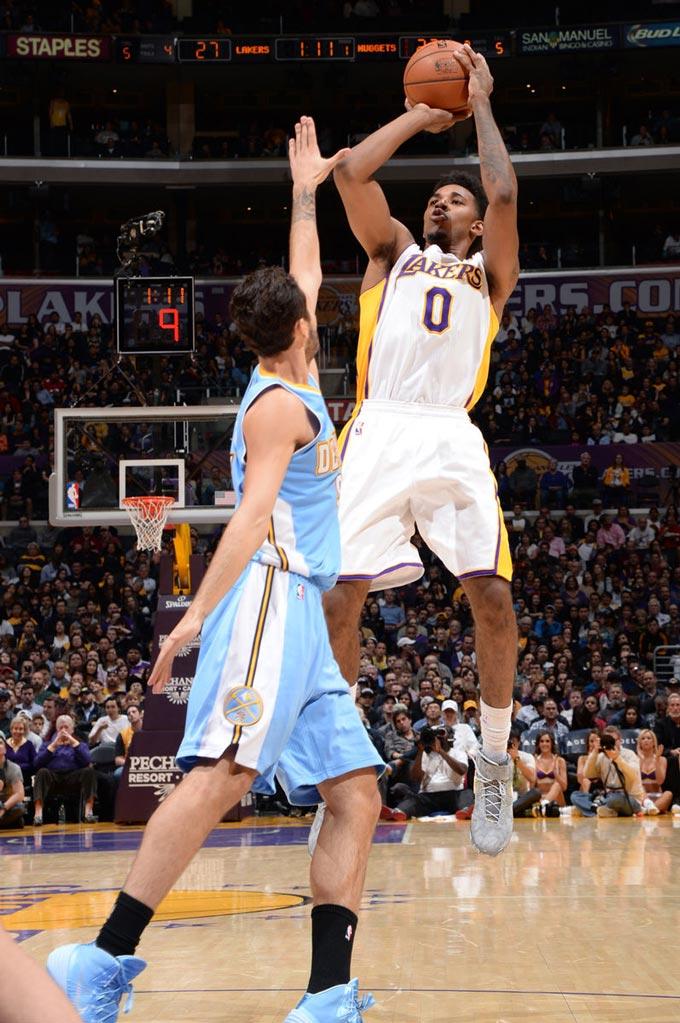 的人设背后 的人设背后